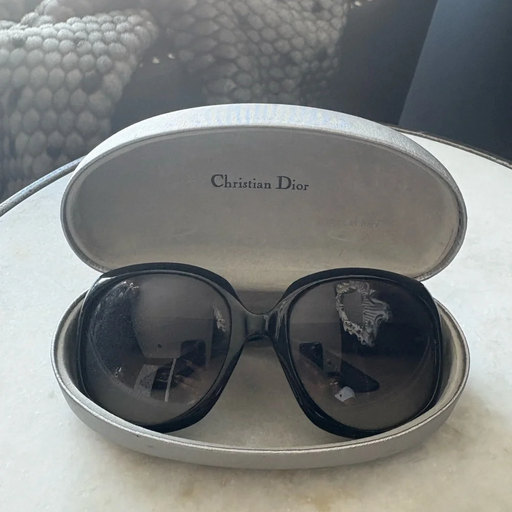 Christian Dior Vintage Glossy 1 Sunglasses - Picture 4 of 11